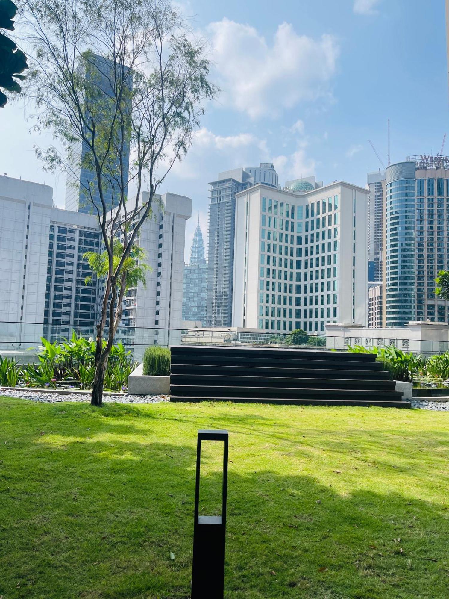 Ferienwohnung Axon Infinity Pool Kl Kuala Lumpur Exterior foto